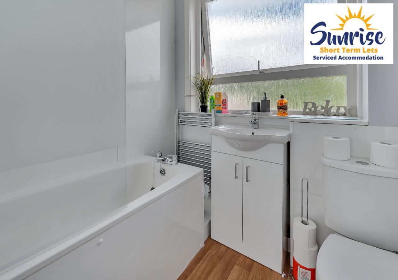 3 Beds At Arthurs Seat By Sunrise Short Lets エディンバラ エクステリア 写真